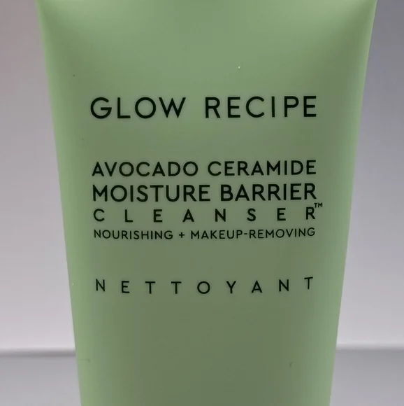 5 For $25 Item🌸 Glow Recipe Avocado Ceramide Moisture Barrier Cleanser - Picture 4 of 4